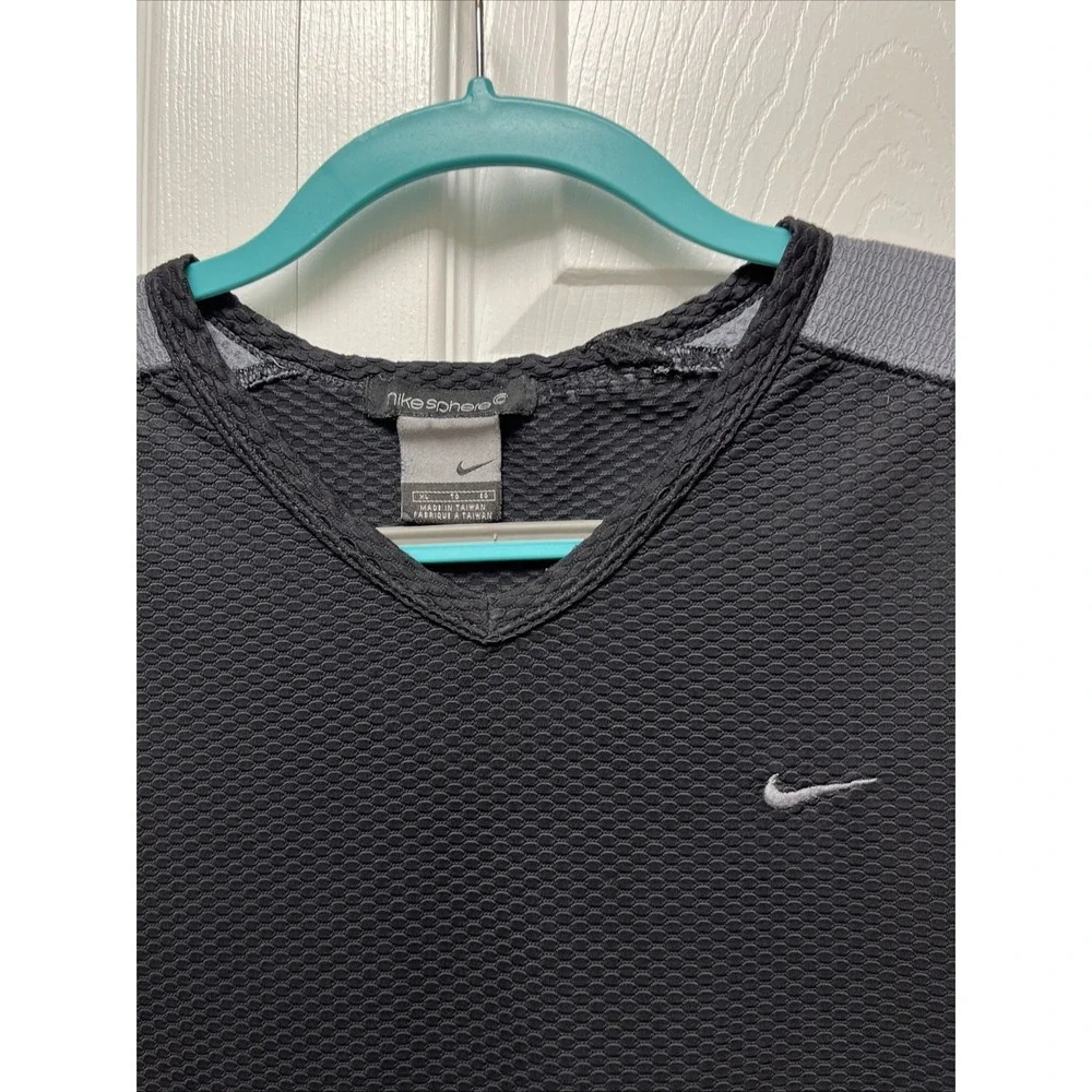 VINTAGE Nike Sphere Shirt Mens Extra Large Black Gray  Dry V Neck Athletic